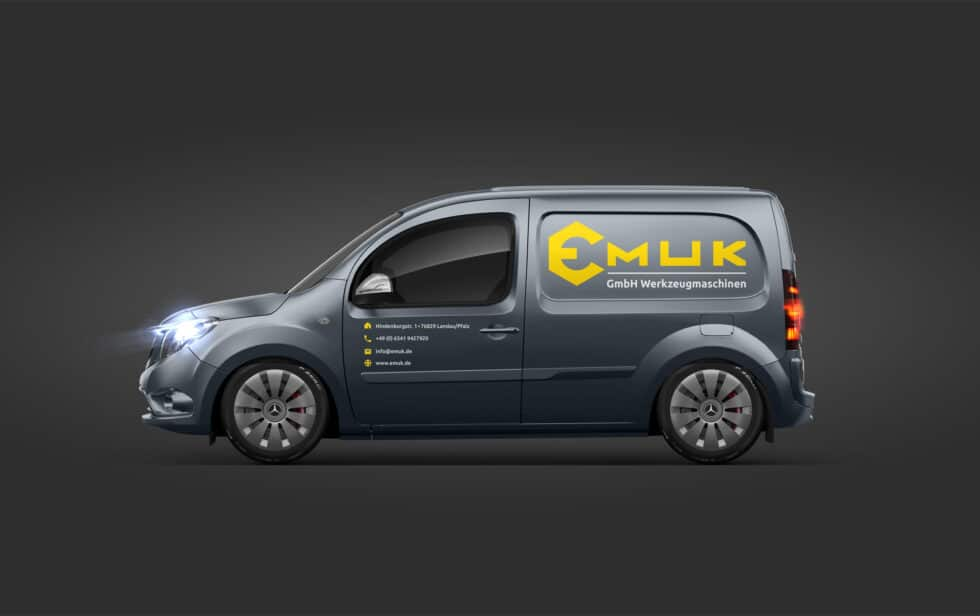 Neues Firmenfahrzeug