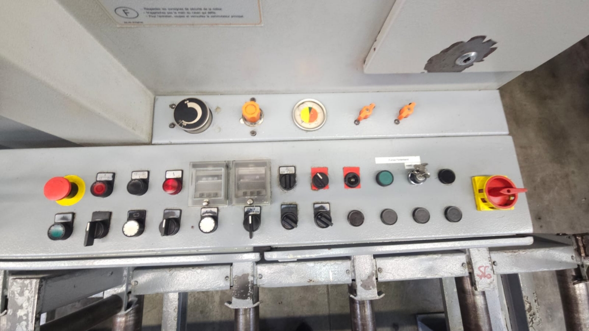 10_Maschinen-Foto_1058-24496